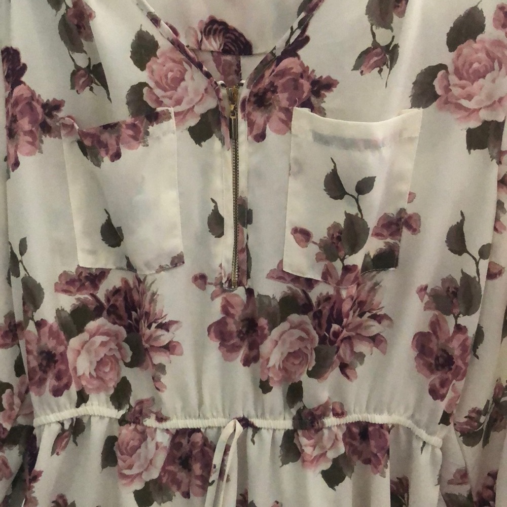 Floral mid-thigh long dress - Picture 2 of 3